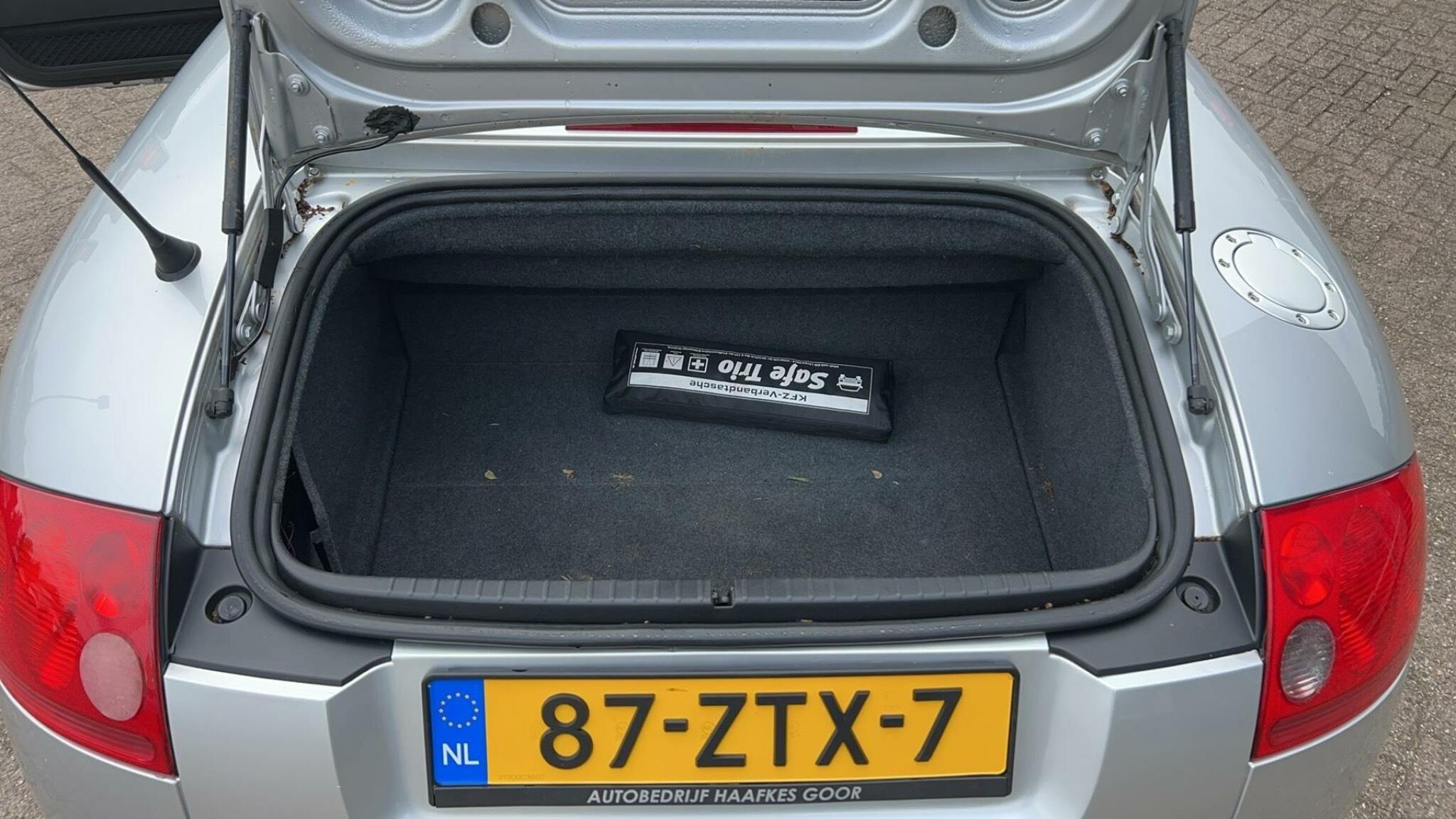 Audi-TT-9